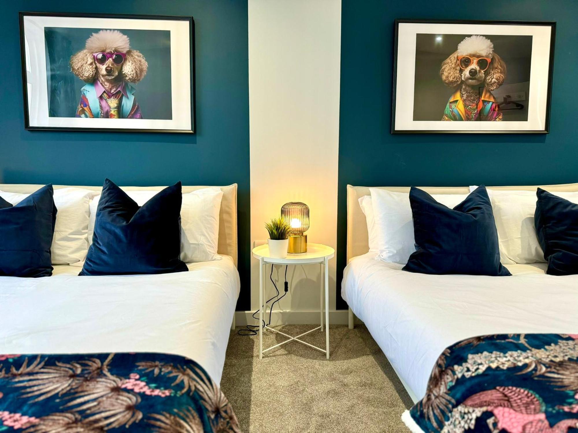 Amazing Large 3 Bedroom Apartment - Sleeps 8! Bournemouth Exteriér fotografie