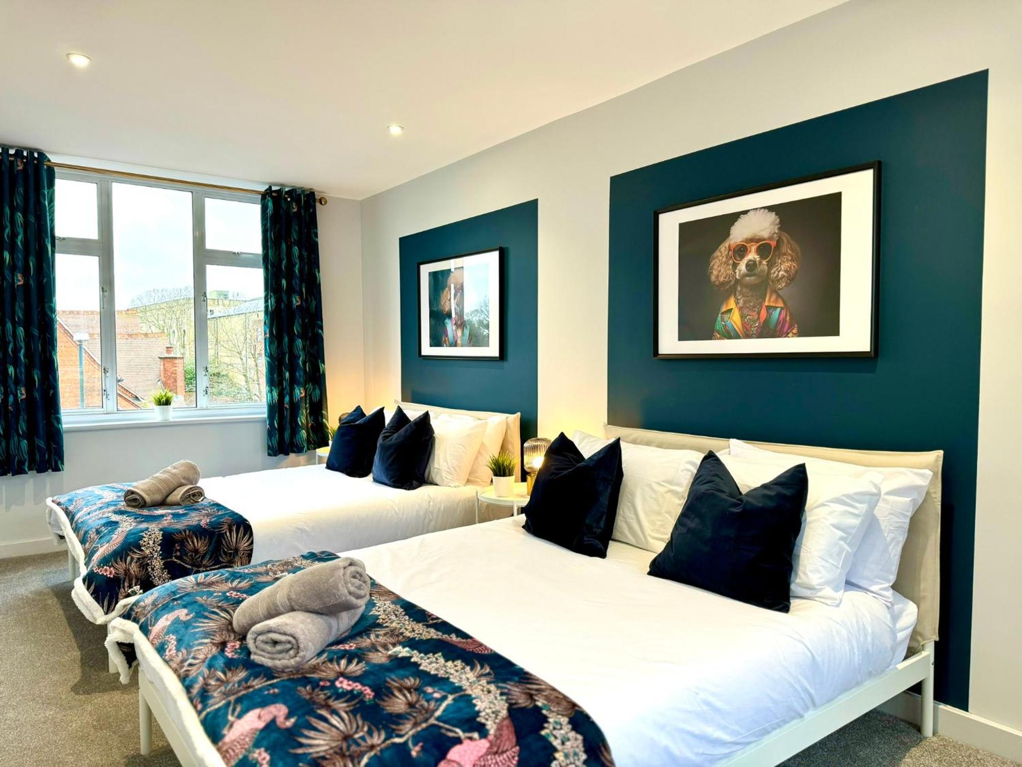 Amazing Large 3 Bedroom Apartment - Sleeps 8! Bournemouth Exteriér fotografie